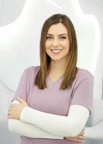 Dijana Karahmet, office menadžer, Saraj-Dent