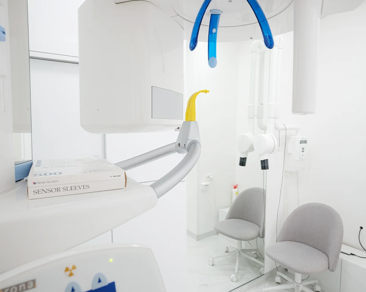 Dental clinic professional services and modern equipment